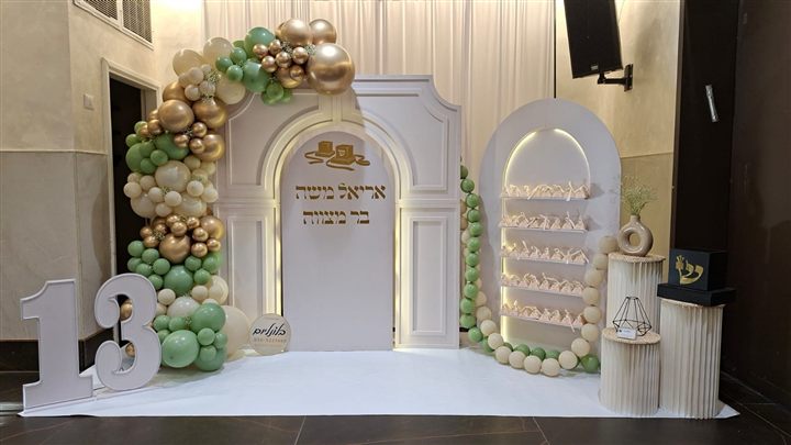 עיצוב בלונים לאירוע 17